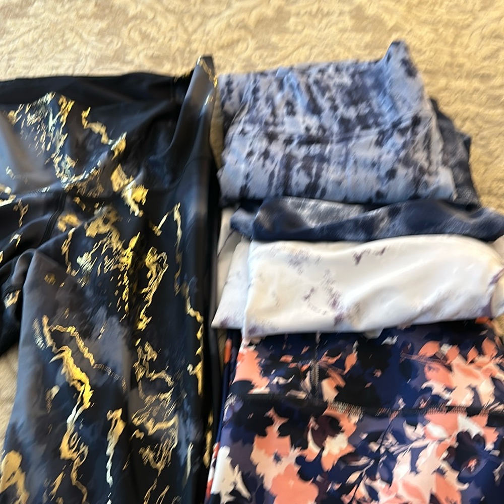 Five(5) Old navy leggings